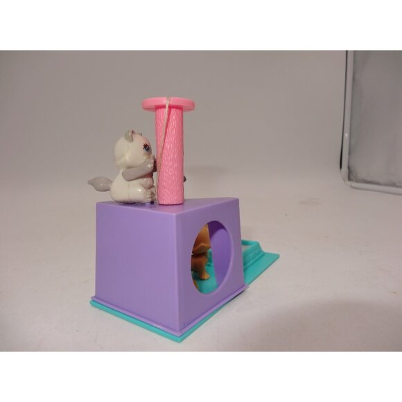 Littlest Pet Shop Cutesy Kittens with Cat and Mouse1992 Kenner an White Kitty - Picture 8 of 16